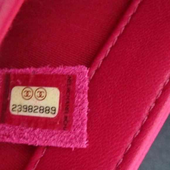 100% AUTHENTIC CHANEL LAMBSKIN QUILTED SMALL HAND TIED TOP HANDLE FLAP BAG - Picture 13 of 16